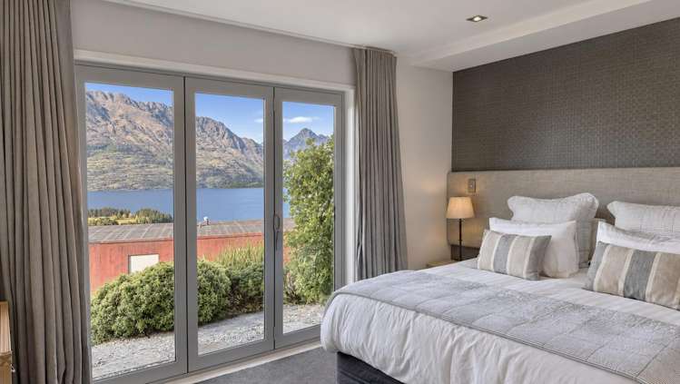 9 Manchester Place Queenstown_12