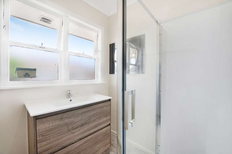 1/10 Waipuna Road Mount Wellington_17