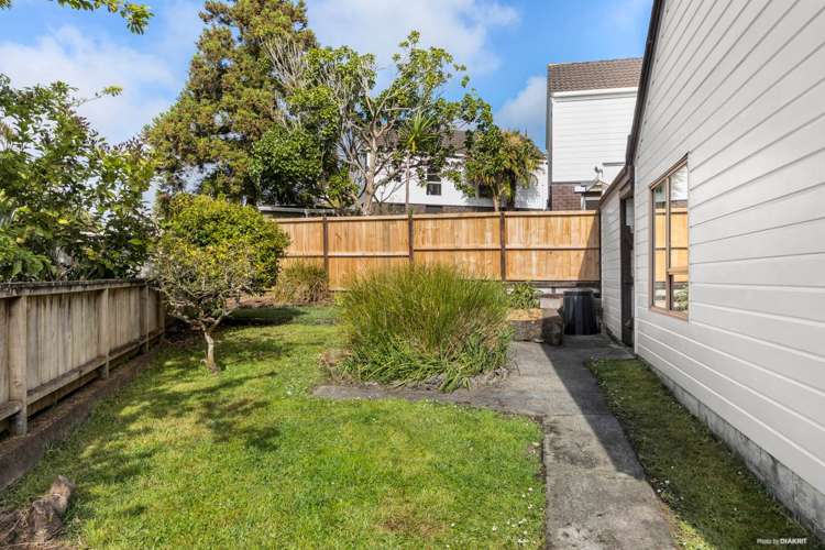 2/55 Gardner Avenue New Lynn_9