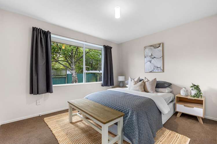 2/64 Mackworth Street_4