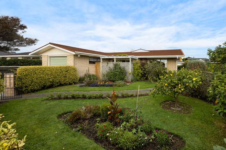 6 Rewarewa Crescent_0
