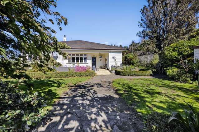 1170 A South Road Manaia_2