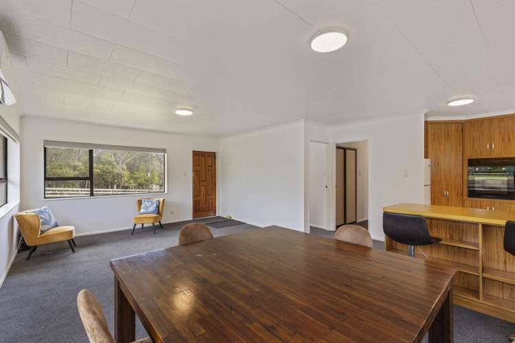 2 Squire Place Blagdon_5