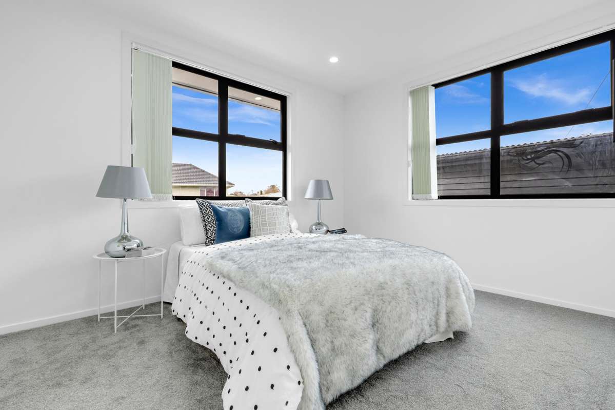 1 Sutton Avenue_5
