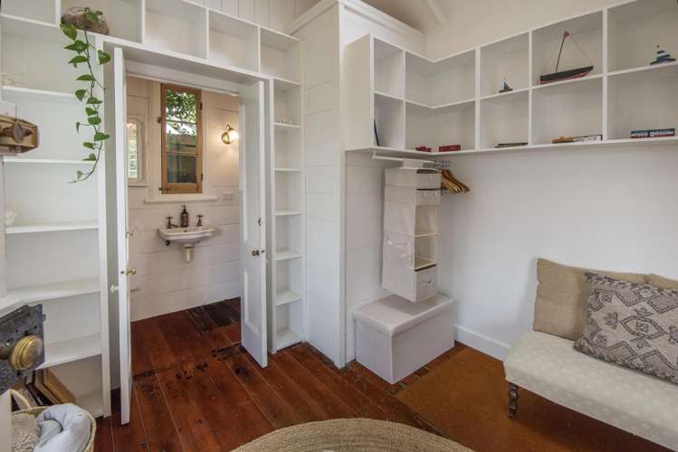 15 Jubilee Avenue Devonport_29