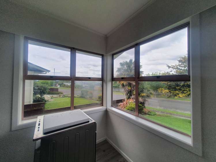 10 Resthill Crescent Glenview_7