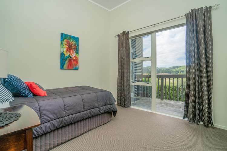 7 Empressa Heights Helensville_12