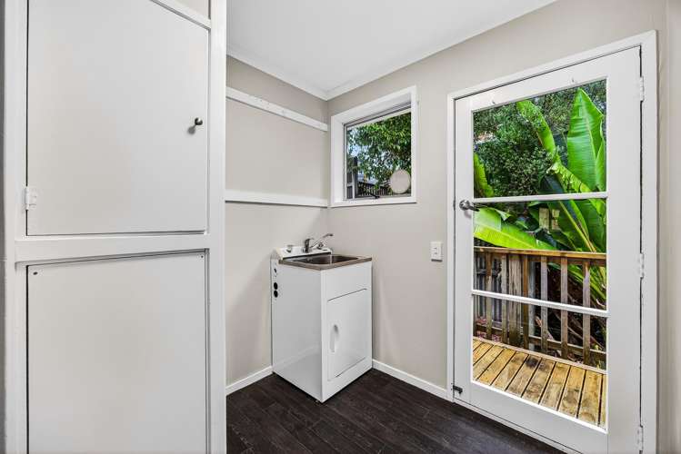 2/22 Hobby Avenue Birkdale_11