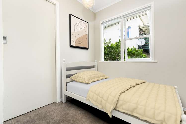 55 Kauri Road Stanmore Bay_15