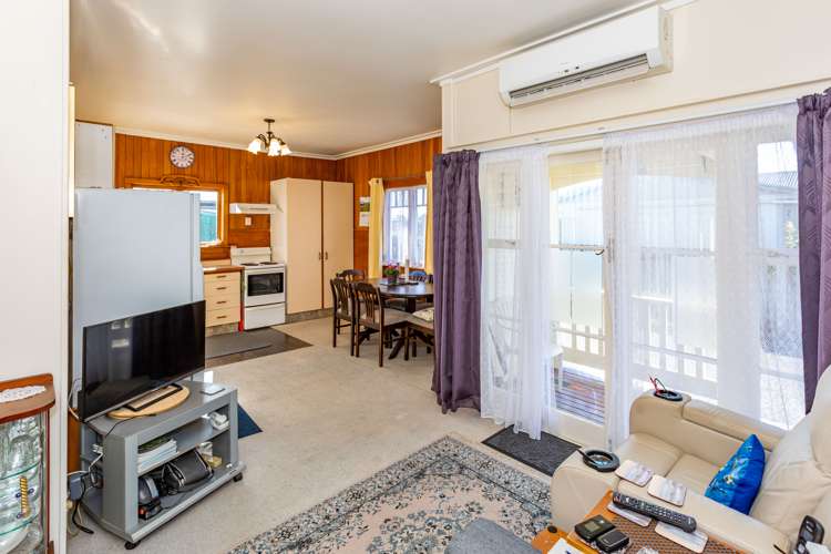 677 State Highway 25 Waitakaruru_13