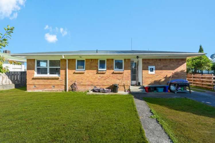 11 Yvonne Street 1107_3