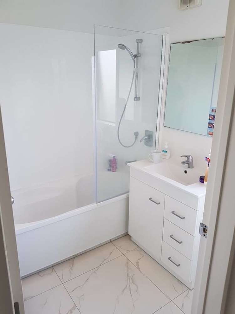 7/36 West Coast Road Glen Eden_2