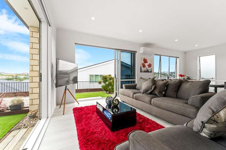 16 Kiwa Crescent Gulf Harbour_2