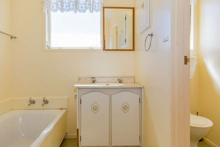 19 Seadown Crescent Amberley_9