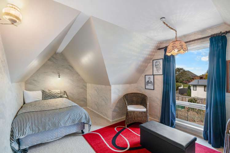 53 Bangor Road Darfield_16