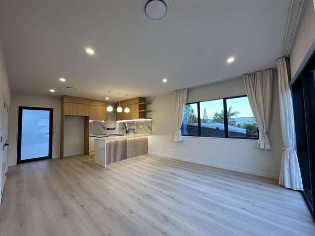 72B Langana Avenue Browns Bay_1