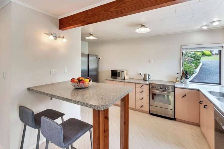 13 Tumanaka Place Henderson_5