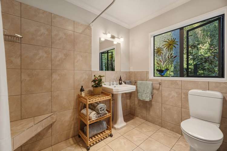 24A Banks Drive Aongatete_15