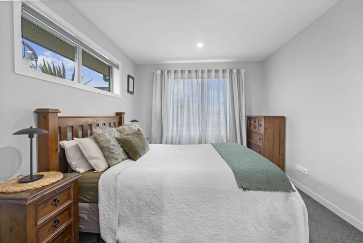 37 Moreton Green Rolleston_13