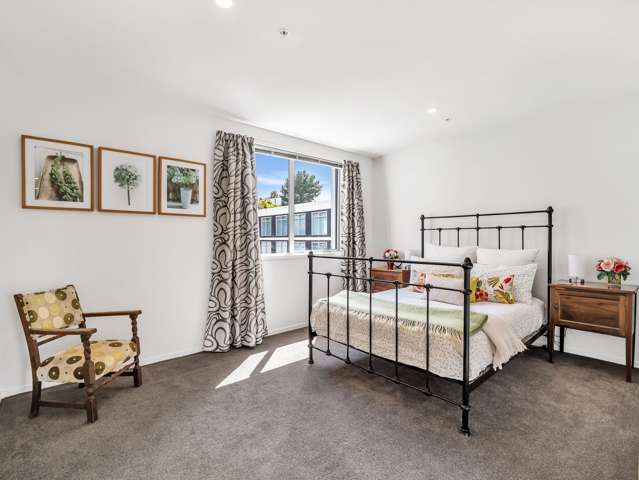 Elevated Balcony with Morning Sun