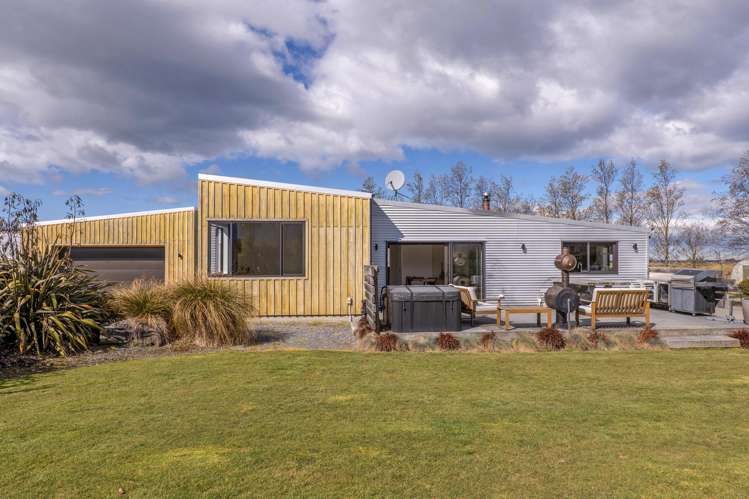 439 Springburn Bushside Road Staveley_25