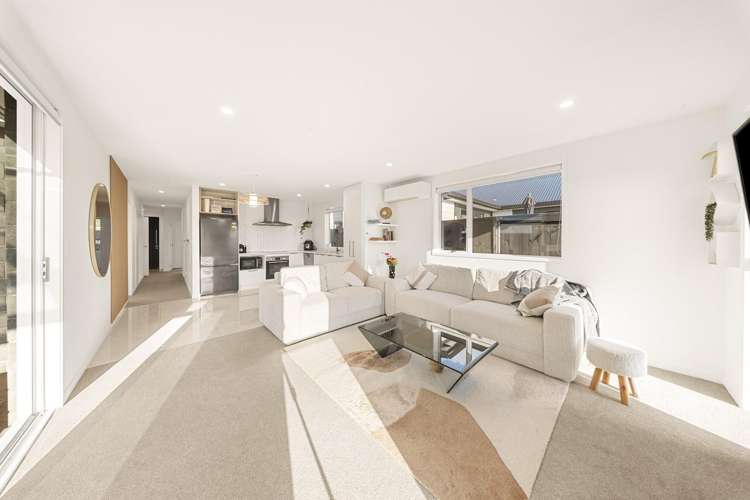 23 Tangaroa Place_4