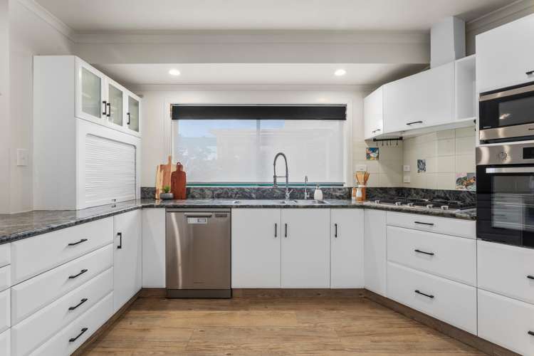 24 Riverside Drive_5