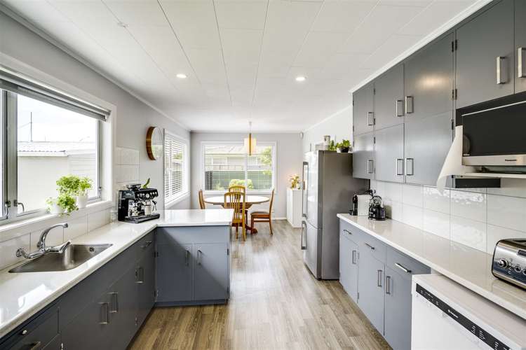 6 Wynyard Crescent Tamatea_9