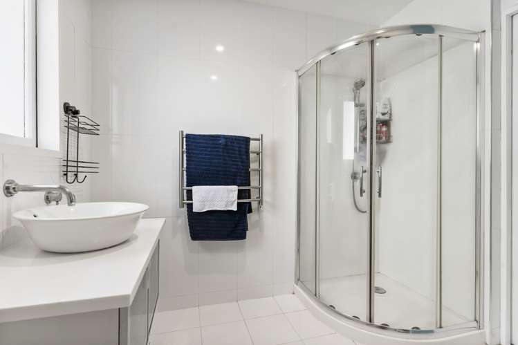 1/307 Pakuranga Road Pakuranga Heights_7