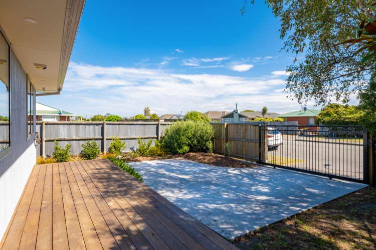 99 Pacific Road North New Brighton_14