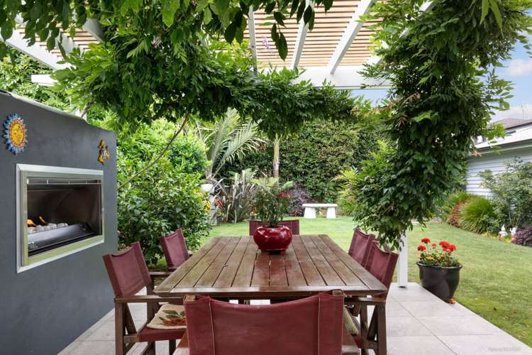 21 Hollywood Avenue Epsom_2