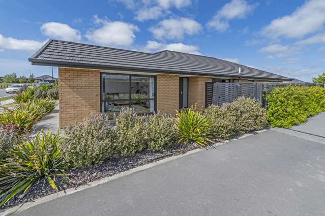 51 Moreton Green Rolleston_2