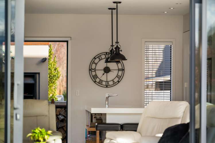 96 Mcintosh Road_3
