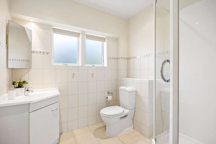 36 Waller Avenue Bucklands Beach_24