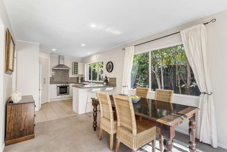 2/13 Eversleigh Road Belmont_10