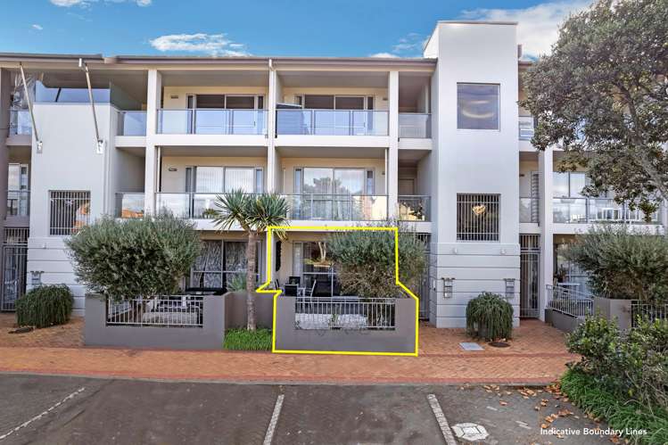 82A Michael Jones Drive Flat Bush_15