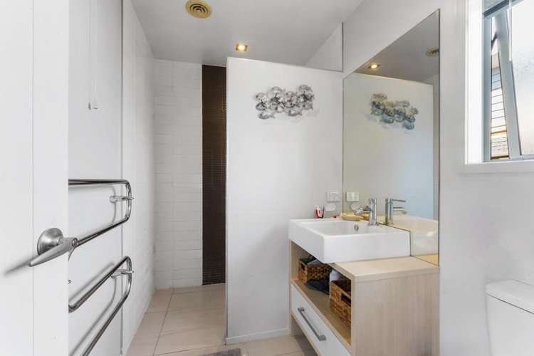 125 Solomon Street Brookfield_13