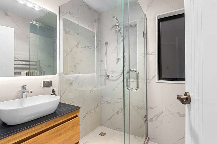 7 Weetman Drive Browns Bay_15