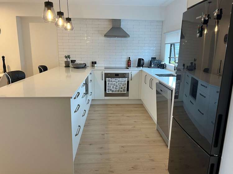 85 Ninth View Avenue Beachlands_3