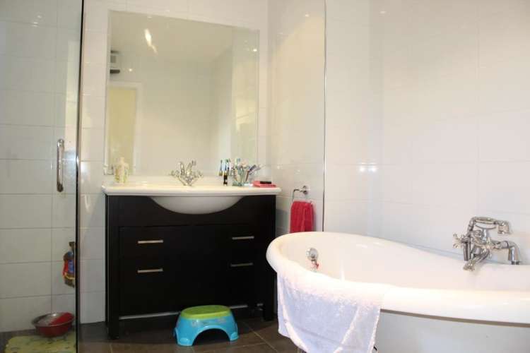 72 Dunrobin Street Waverley_13