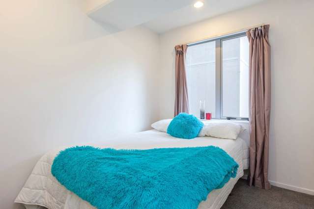 2I/113 Vincent Street City Centre_1