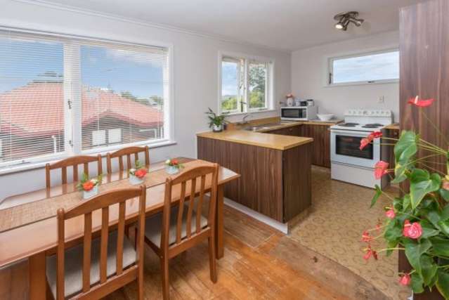 1/141 Reeves Road Pakuranga Heights_1