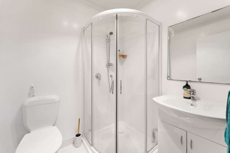 34 Golden Terrace Queenstown_10