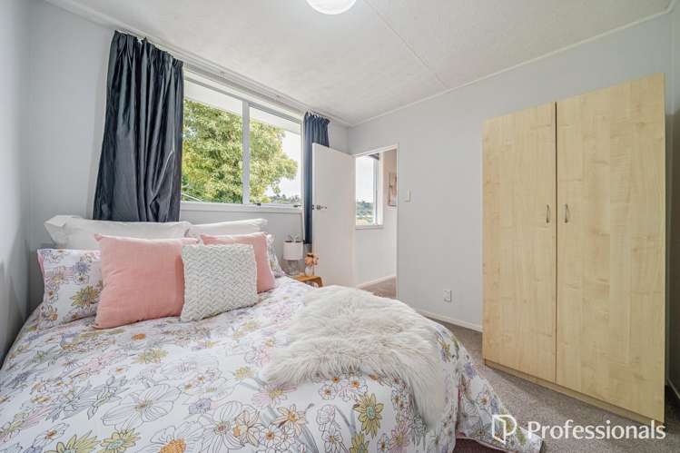 14a Hawthorn Crescent Stokes Valley_11