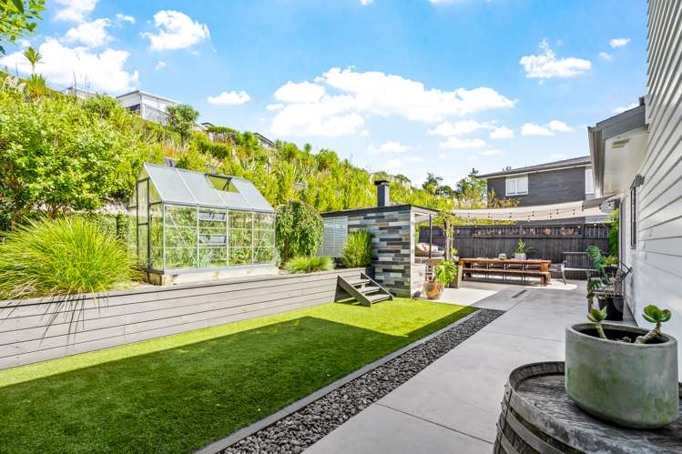 9 Ruth Craig Place Stanmore Bay_24