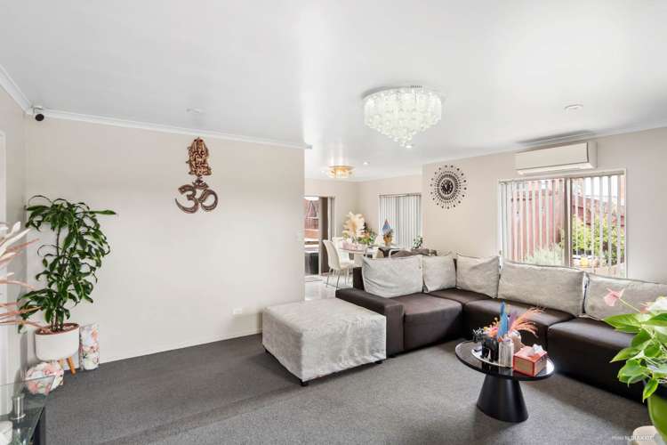 19 Westglen Place Ranui_4