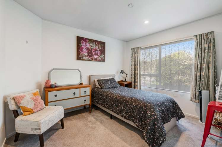 1 Bluebird Crescent Unsworth Heights_17