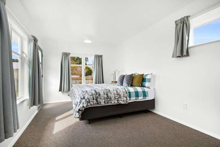 4 Golf Road Manor Park_6