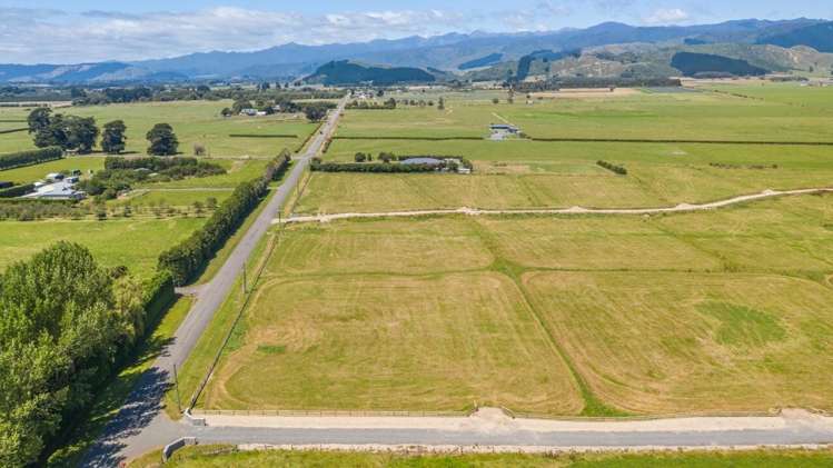 223 Kuku Beach Road and James Farm Lane Levin_12