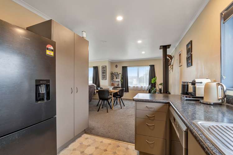 75 Tauhuri Street Manaia_8